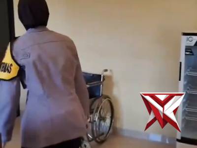 Giat Kurve? - PoliceTube