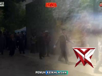 Polres Subang turut serta dalam Upacara HUT TNi dalam rangka sinergitas TNI - POLRI - PoliceTube
