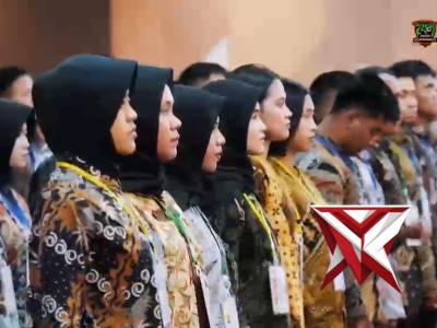 Kapolda Sumatera Selatan Irjen Pol Dr. Sandi Nugroho memimpin upacara pengambilan sumpah dan penanda