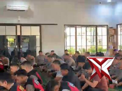 Binrohtal Personil Polres OKI, kamis 2 april 2026 .

PolresOkihadir