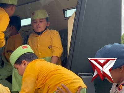 SATBRIMOB POLDA SUMSEL MENERIMA KUNJUNGAN EDUKASI DARI TK ISLAM TERPADU HARAPAN BUNDA PALEMBANG