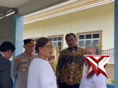Bupati oku selatan bersama kapolres oku selatan turut serta mendatangi gereja di wilayah oku selatan - PoliceTube