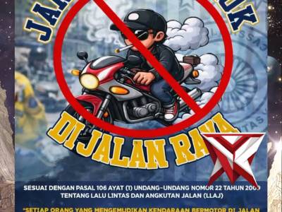 Stop merokok saat berkendaraan di jalan