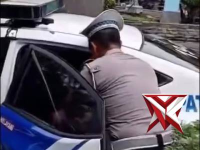 Jumat Berkah Kepada Masyarakat Kota Banjar - PoliceTube