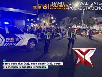 *Satlantas Polresta Bengkulu Laksanakan Patroli Blue Light, Antisipasi Gangguan Kamseltibcar Lantas* - PoliceTube