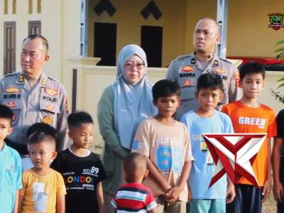 Kapolda Sumatera Selatan Irjen Pol Dr. Sandi Nugroho mewujudkan komitmen pemberdayaan masyarakat