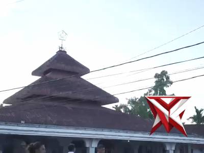 Pembersihan lingkungan serentak Polres OKI dan jajaran polsek