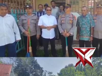 Giat bersih bersama Polsek jayaloka