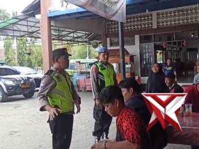 Polsek Karanganyar - PoliceTube