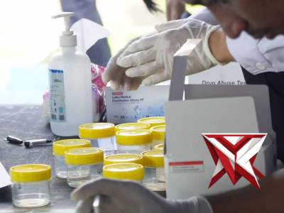 Kapolres Pacitan memimpin apel pagi diikuti oleh seluruh personel yang dilanjutkan tes urine