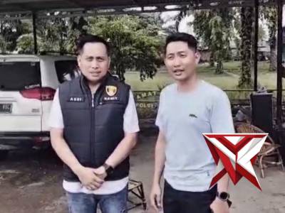 Polsek BTS Ulu Evakuasi Korban Laka Lantas Tunggal di Desa Tambangan - PoliceTube