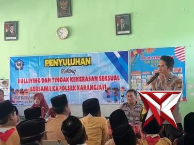Polsek Karangjati melaksanakan kegiatan Police Goes To School di SDN Dungmiri, Kecamatan Karangjati. - PoliceTube