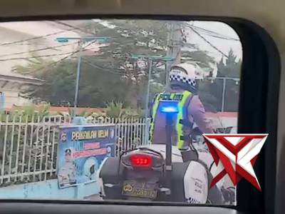 SATLANTAS POLRES OKI MELAKSANAKAN PATROLI DAN PEMANTAUAN ARUS LALU LINTAS - PoliceTube