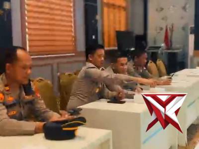 12. Taktical floor polres muba