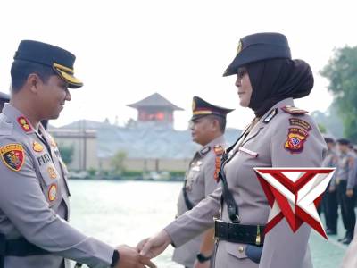 Kapolres Karawang memimpin Upacara Serah Terima Jabatan PJU, Kapolsek Jajaran, serta Pelantikan Kapo