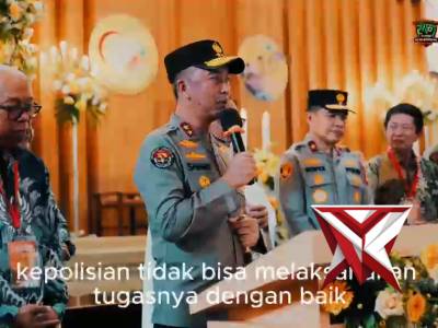 Kapolda Sumatera Selatan Irjen Pol Sandi Nugroho meninjau langsung pengamanan puncak perayaan Paskah