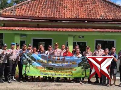 Polri untuk masyarakat 7