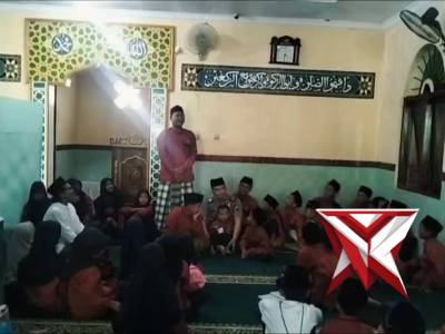 Safari Religi, Tebar Kebaikan Melalui Mushaf Al-Qur'an ?? - PoliceTube