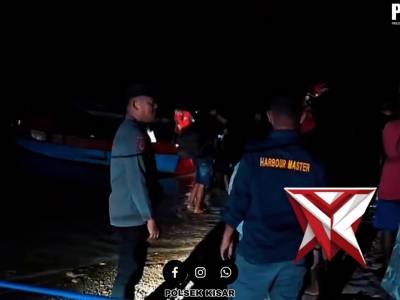 KP3 Polsek? Kisar melaksanakan pengamanan embarkasi & debarkasi pada pelabuhan alternatif jawang
