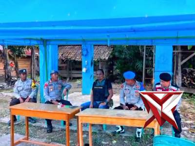 Pengaman gereja ibadah Paskah oleh Pers Polsek Jayaloka - PoliceTube