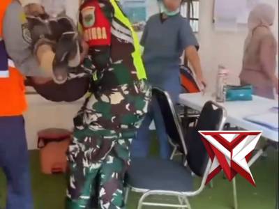 Satlantas Polresta Bandung sigap membantu dan mengevakuasi pemudik yang kelelahan saat perjalanan mu - PoliceTube