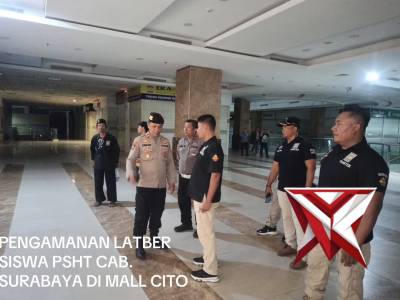 Polsek Gayungan Laksanakan Pengamanan Latber Siswa PSHT Cab. Surabaya di Mall Cito