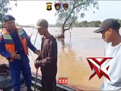 Satpolair polres Muba memberikan imbauan kepada nelayan untuk jaga keselamatan.14 - PoliceTube