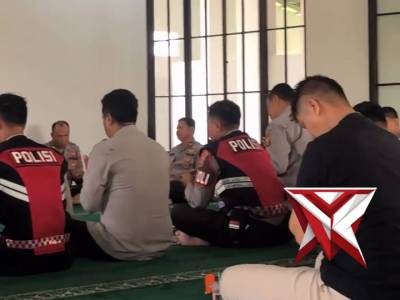 Pembinaan Binrohtal Tingkatkan Moral dan Etos Kerja Personel