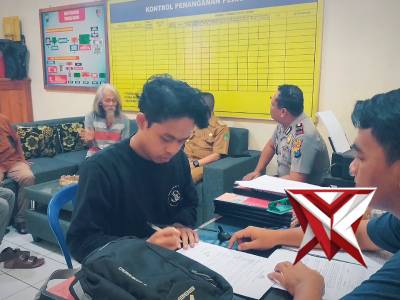 Polsek Kunir Gelar Problem Solving. - PoliceTube