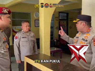 Tingkatkan Kedisiplinan, Kapolres Belitung Timur Pimpin Apel Pagi dan Gelar Sidak di Polsek Gantung