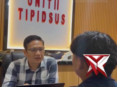 Satreskrim Polres Magetan berhasil mengungkap kasus pencurian kendaraan bermotor (curanmor) ?

Peng