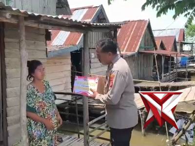 Polres oki berikan bantuan sosial kepada masyarakat - PoliceTube