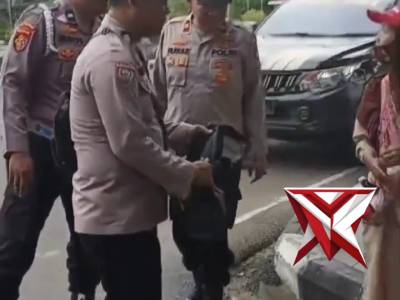 Dedikasi tanpa batas, berbagi dengan ikhlas