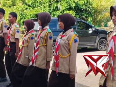 Kapolsek tugumulyo beserta anggota laksanakan giat pembinaan pramuka