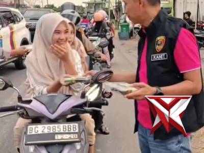 Kegiatan Berbagi Polsek Sekayu