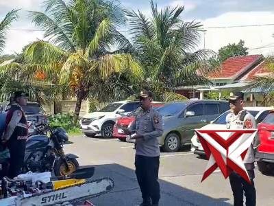 Polres OKI pastikan kesiapan kendaraan dan peralatan antisipasi Karhutla . Polresokihadir - PoliceTube