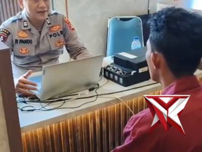 Pelayanan spkt polsek SM6 - PoliceTube