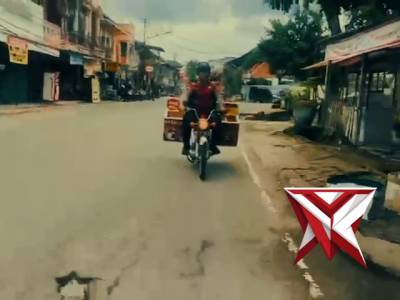 GIAT JUMAT BERBAGI - PoliceTube