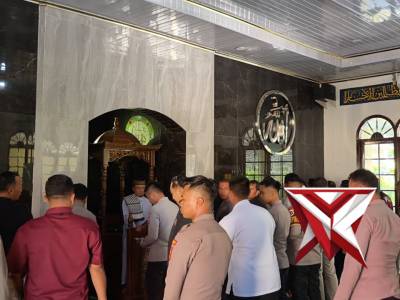 Anggota sium polres Oku Selatan - PoliceTube