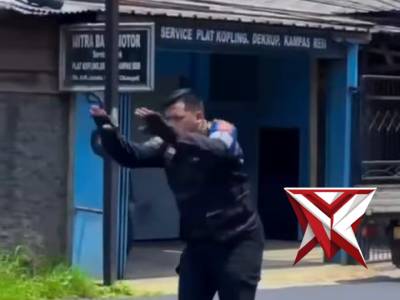HALO SAHABAT LALU LINTAS??????????  Personel Satlantas Polres Sijunjung melaksanakan kegiatan be
