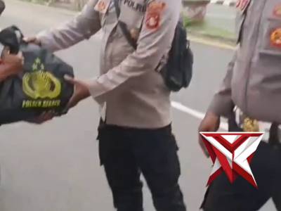 Jum at berkah polsek sekayu.06