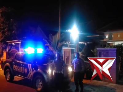 PATROLI BLUE LIGHT SASARAN DESA PONCOGATI - PoliceTube