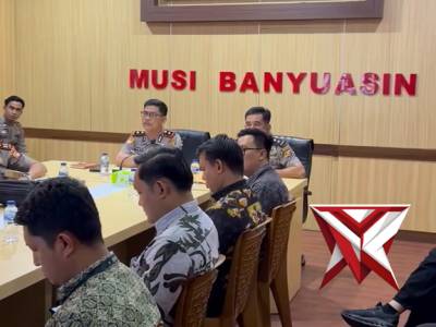 Rapat evaluasi IK3