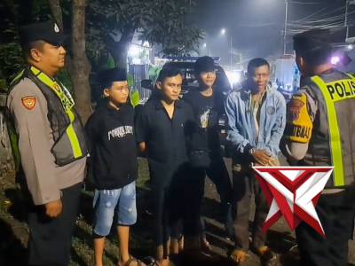 PATROLI BLUE LIGHT POLSEK PAKUSARI