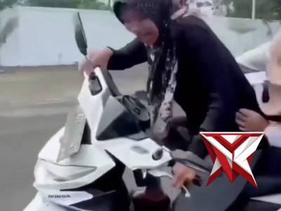 5/ Polri untuk masyarakat
hadir, berbuat, bermanfaat