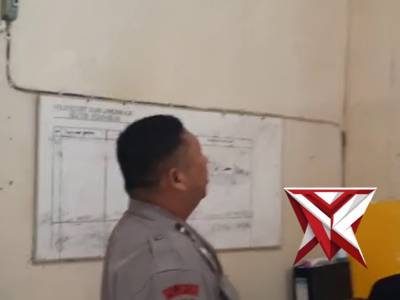 Pengecekan peta - PoliceTube