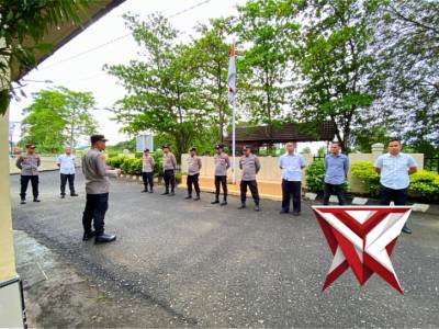 Kapolsek Jejawi melaksanakan giat apel pagi beserta para Kanit dan Anggota