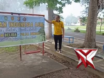 OPERATOR SAT BINMAS BELIDA ASRI MENDOKUMENTASIKAN KEGIATAN 4