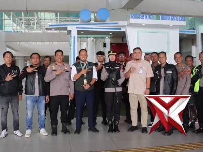 Kapolres Majalengka melaksanakan kegiatan kunjungan kerja ke Polsek jajaran - PoliceTube