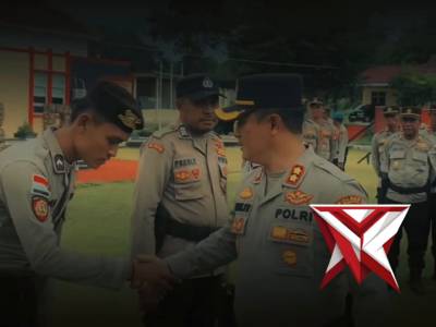 Apresiasi kapolres MBD kepada piket SPKT yang telah berhasil meringkus pencurian kurang dari 3 jam